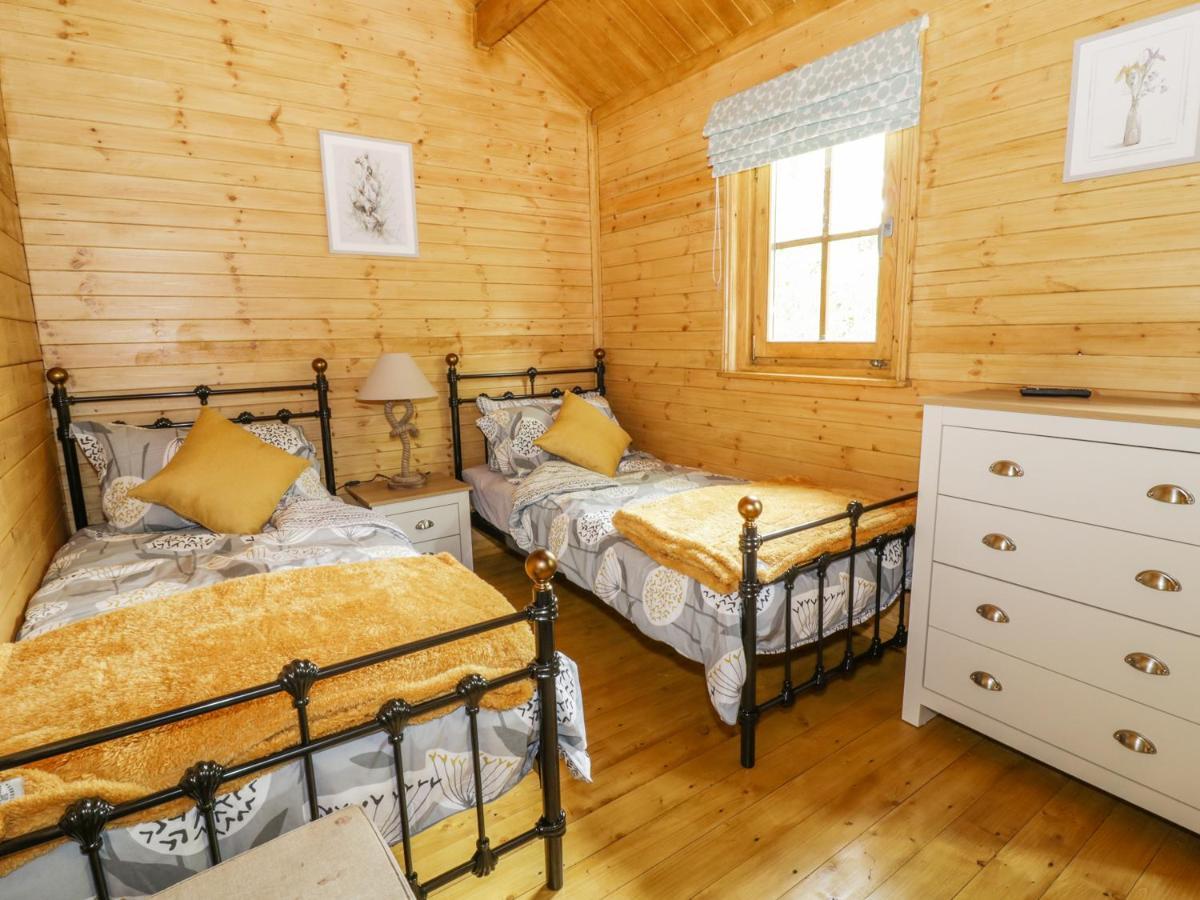 Acorn Lodge Saxmundham Bagian luar foto